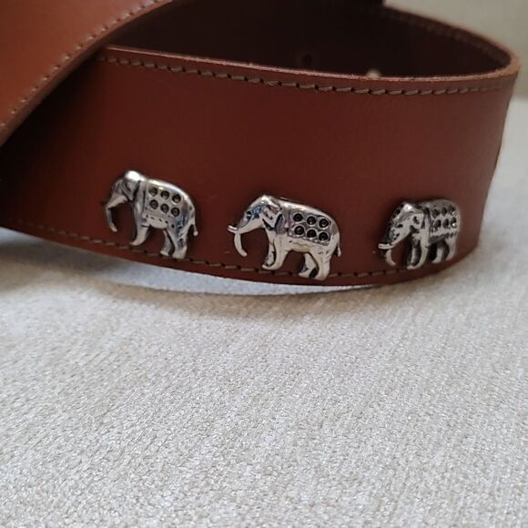 Brown Leather Wide Belt with Ornate Silver Buckle & Silver Elephant Studs Size S - Picture 3 of 10